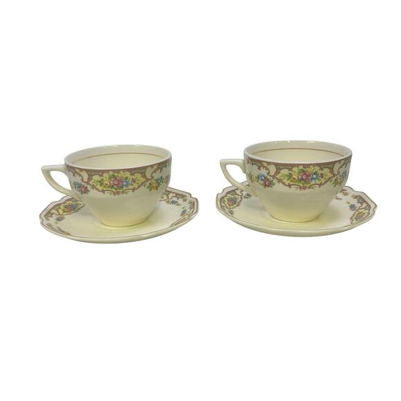 Mount Clemens Pottery 'Mildred' Vintage 1930's Cup and Saucer Set of 2-Excellent - Picture 4 of 8